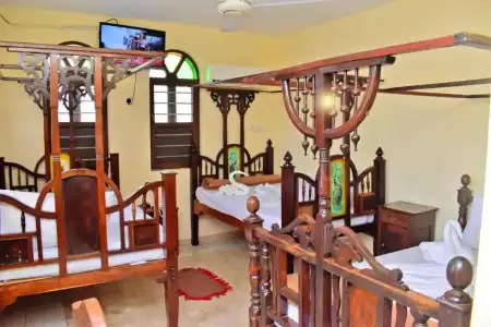 Funguni Palace - 26
