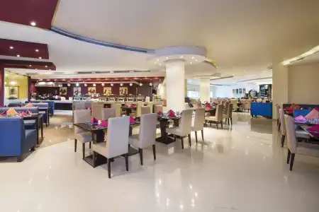 Al Hamra Residences Apartment - 42