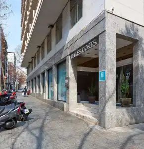 NH Barcelona les Corts - 34