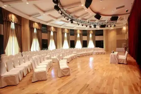 The Hanoi Club & Residences - 13