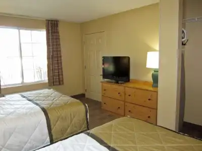Extended Stay America Suites - Miami - Airport - Blue Lagoon - 2