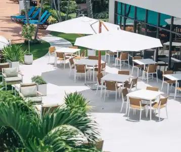 Hilton Palm Beach PBI - 38