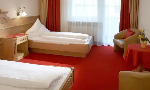 Hotel - 53