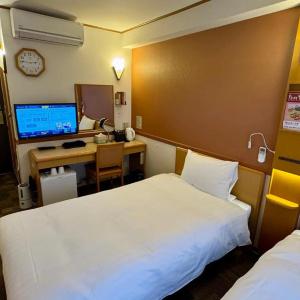 Toyoko Inn Shin-Yokohama Ekimae Shinkan - 32