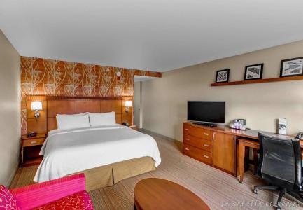 Courtyard Columbus Easton - 2