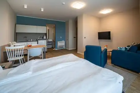 Romance & Family Suites - 92