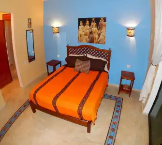 Casa Del Maya Bed & Breakfast - 2