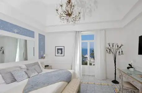 Luxury Villa Excelsior Parco - 24