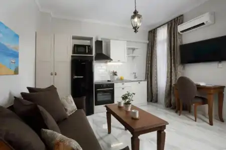 V1935 Luxurious Apartments - 82