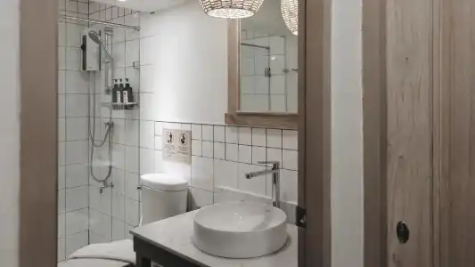 Amaka Bed & Breakfast - 137
