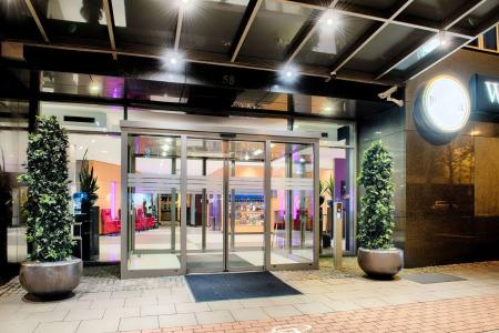 Ramada by Wyndham Essen - 1