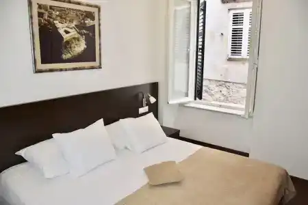 Celenga Apartments with free offsite parking - 79