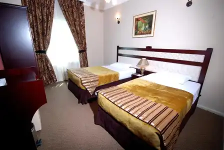Al Bustan Tower Suites - 32