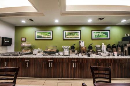 Sleep Inn & Suites Tulsa Central I-44 - 28