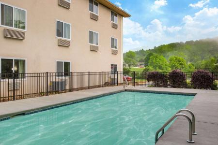 Super 8 - Lookout Mountain - 8