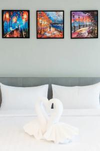 Evergreen Suite - 74