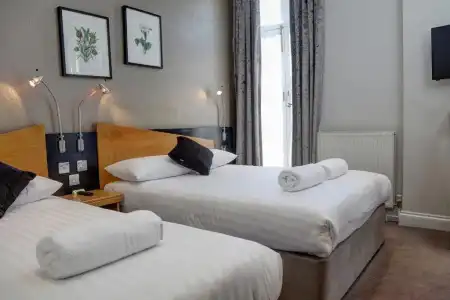 Best Western Buckingham Palace Rd - 29