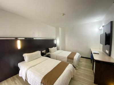 Dreamtel Kota Kinabalu - 33