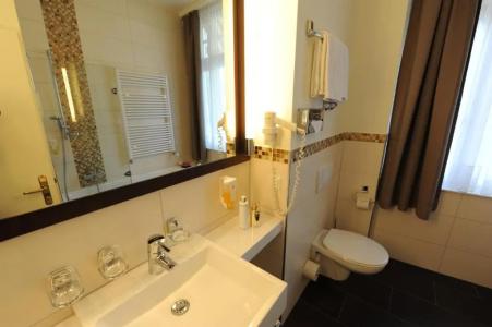 Best Western Kaiserhof - 70