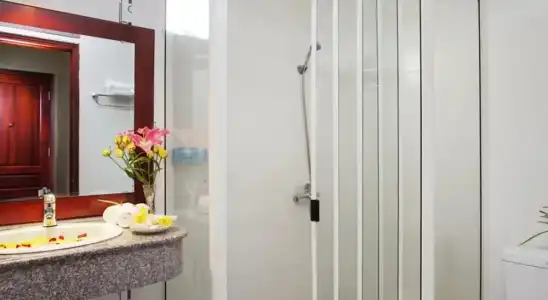 Kim Yen - 27