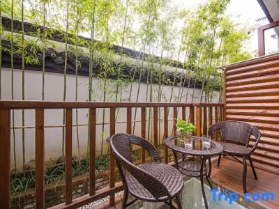 Qilan Boutique Homestay - 48