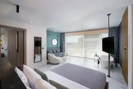 Enattica Suites - 166