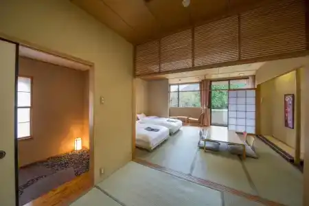 Hakone Kowakien Miyamafurin - 43