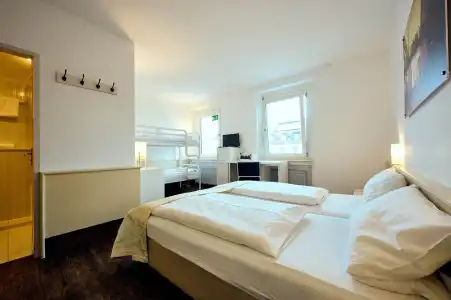 The 4You Hostel & - 44