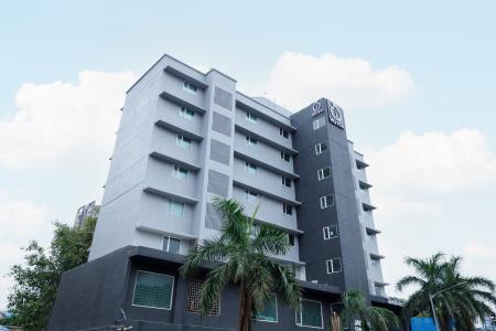 J Esvi - 0
