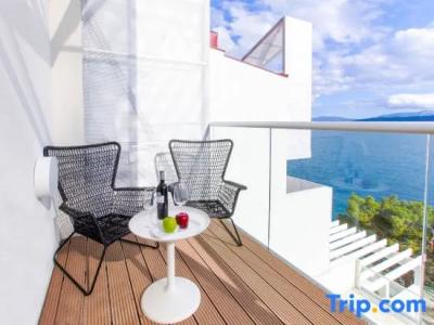 TUI BLUE Makarska - Adults Only - 90