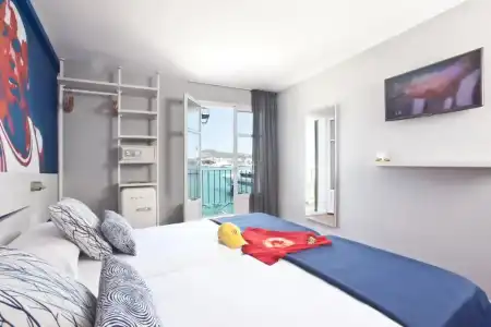 Ryans La Marina - 92