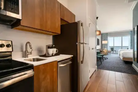 DoubleTree by Hilton Ocean City Oceanfront - 126