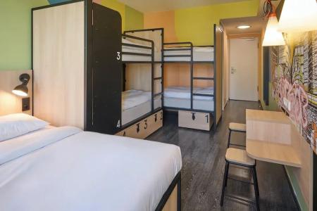 Generator Berlin Alexanderplatz - 85