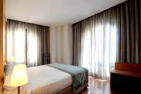 Catalonia Excelsior - 41