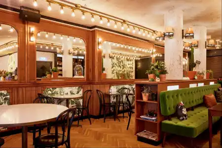 Max Brown Midtown, part of Sircle Collection - 11