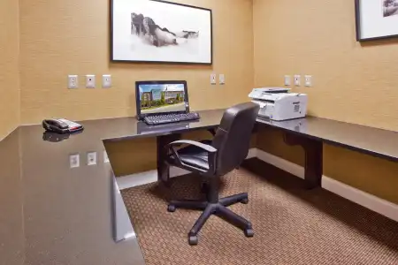 Holiday Inn Macon North by IHG - 48