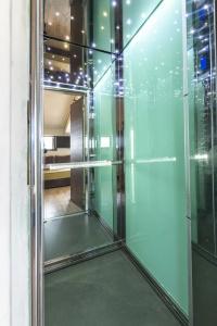 Fedriades Delphi - 220