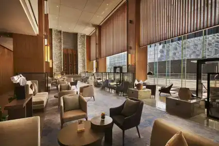 Hilton - 26
