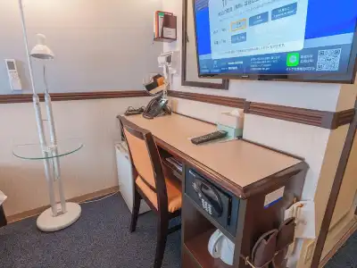 Toyoko Inn Shin Osaka Station Higashi - 83