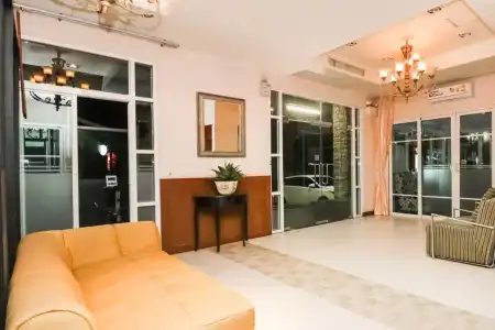 Greenview Ekkamai10 Residence - 1