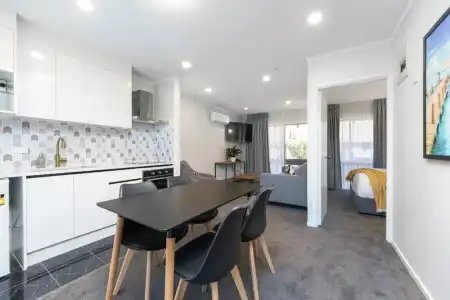 Epsom Motel - 16