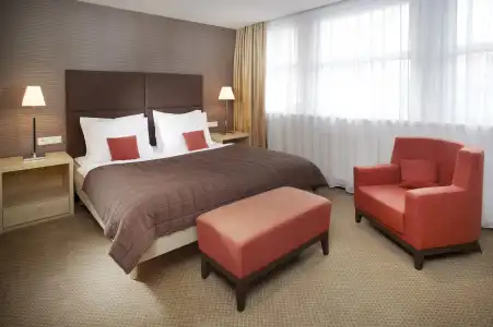 The Fitzgerald - 6