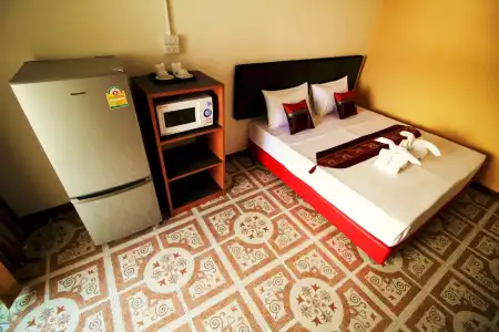 AC Habitat Bangkok - 1