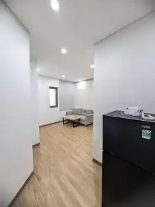 Era Apartment Lac Long Quan - 18