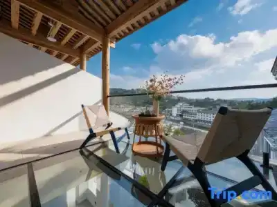 Guangzhou Lujiang Tian Yue - 101