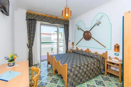 Riviera B&B Rooms and Apartament SEA-VIEW - 4