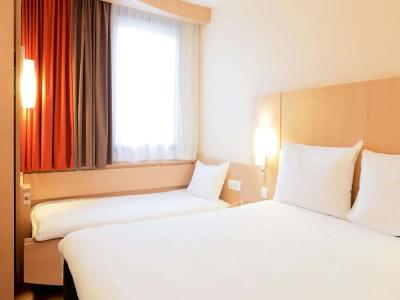 Ibis Grenoble Centre Bastille - 36