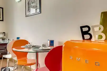 Bon Ton Design Rooms by DOT Suites - 29