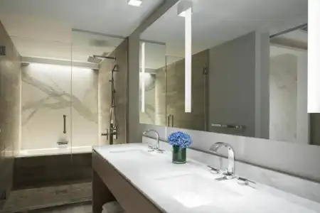 The Ritz-Carlton, Chicago - 28