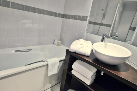 Golden Tulip CDG Airport Roissy - 9